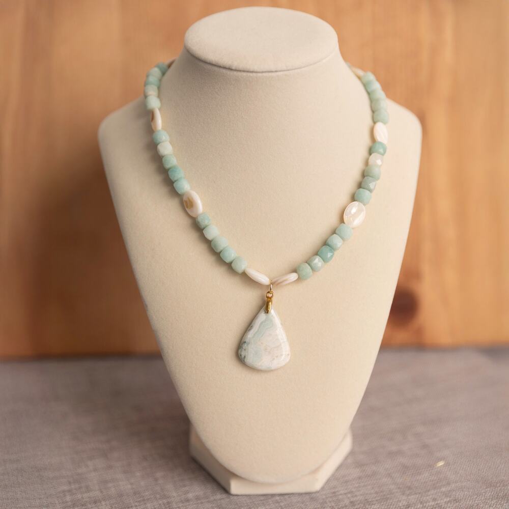 Amazonite and Shell Necklace w/Agate Pendant